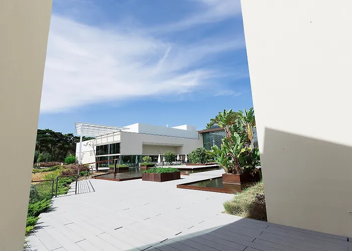 Onyria Marinha Boutique Hotel